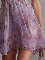 Vestido mini morado de chifón con estilo floral retro
