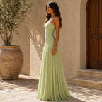 Elegante vestido largo de invitada de boda y de ceremonia con escote palabra de honor y drapeado | Maxi