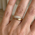 Anillo Envolvente Cruzado Estilizado
