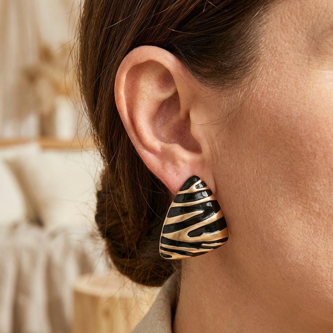 Pendientes de Botón Triangulares con Estampado de Cebra