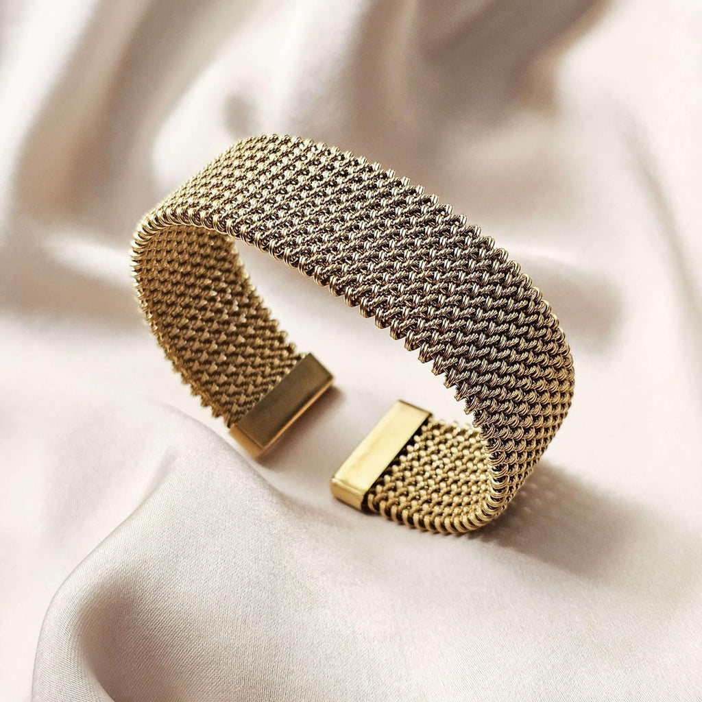 Pulsera Clásica Abierta de Malla Trenzada Vintage
