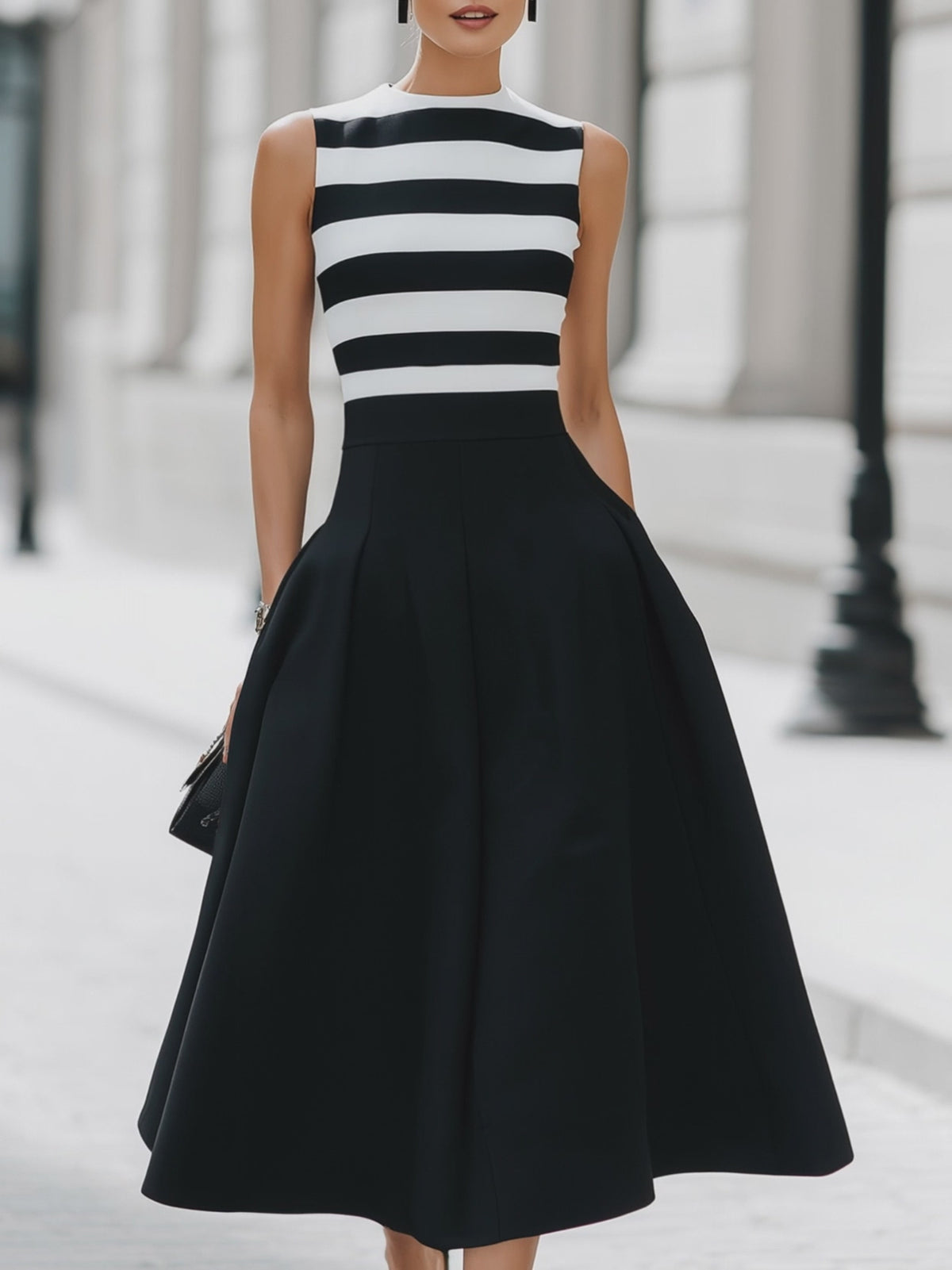 Vestido midi elegante de corte A, sin mangas, a rayas, con bolsillos