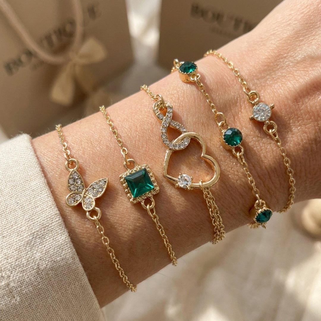 Set de Pulseras con Corazón Hueco y Piedra de Cristal Verde