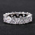 Anillo Vintage con Piedra Triangular