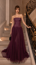 Vestido largo de tul de invitada de boda con corsé para mujer