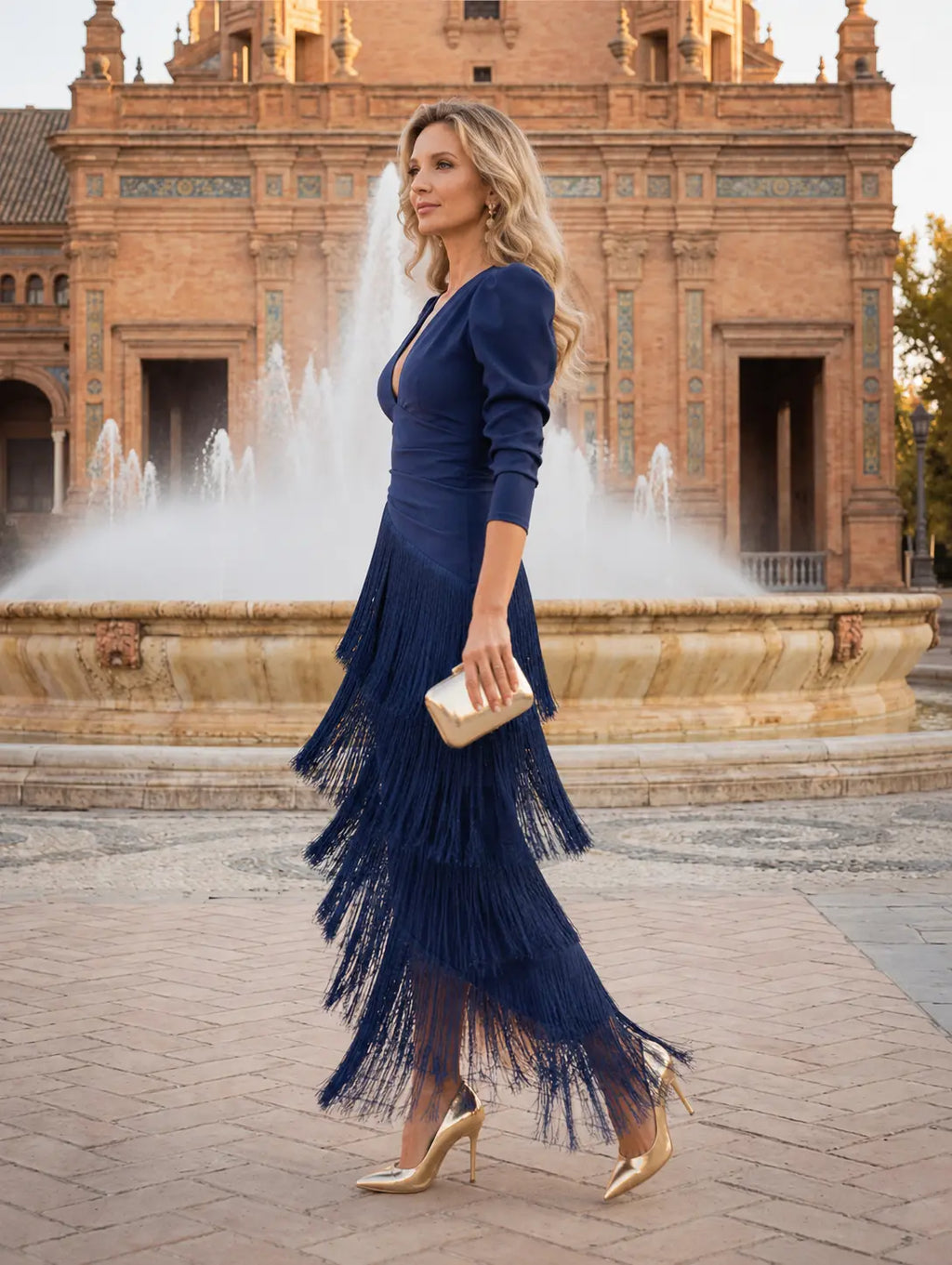 Ámbar | Vestido midi ajustado con flecos