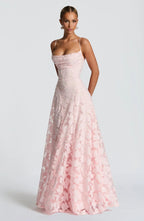 Vestido largo de invitada de boda con tirantes finos para mujer