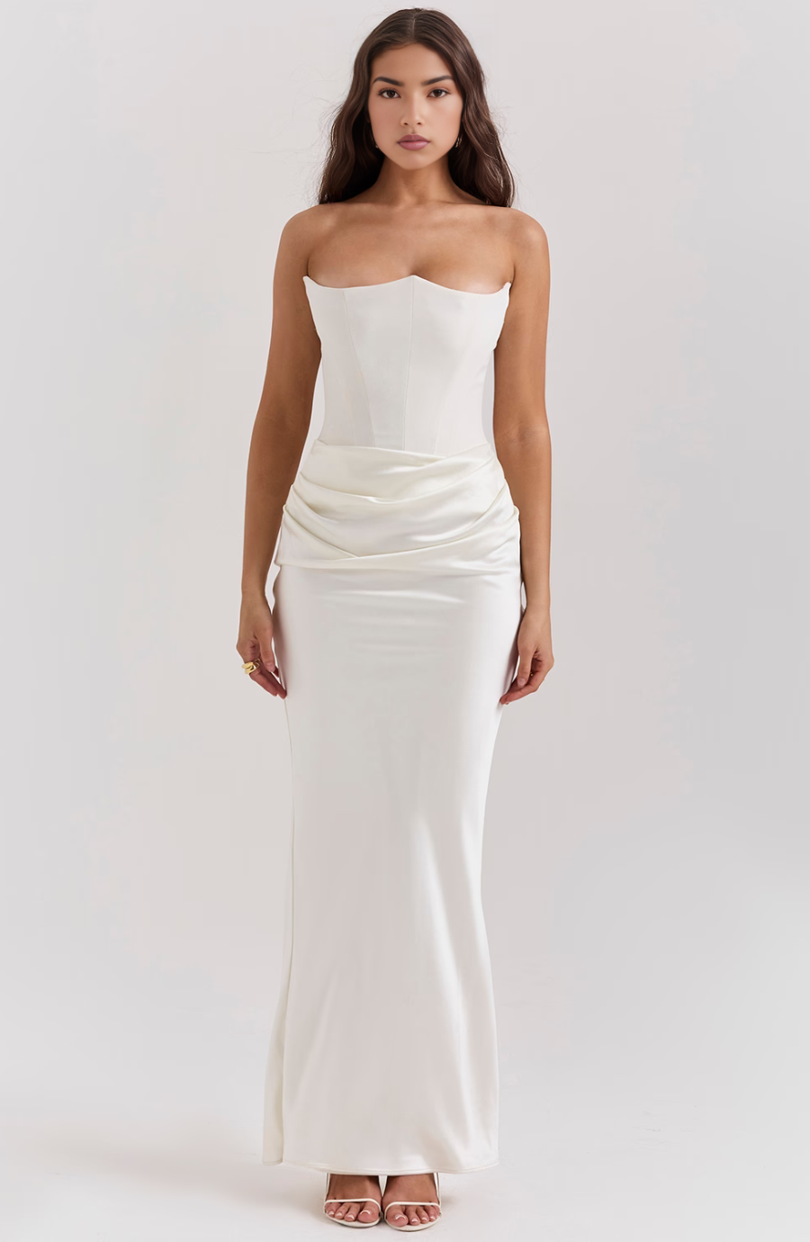 Vestido largo de invitada de boda con corsé para mujer