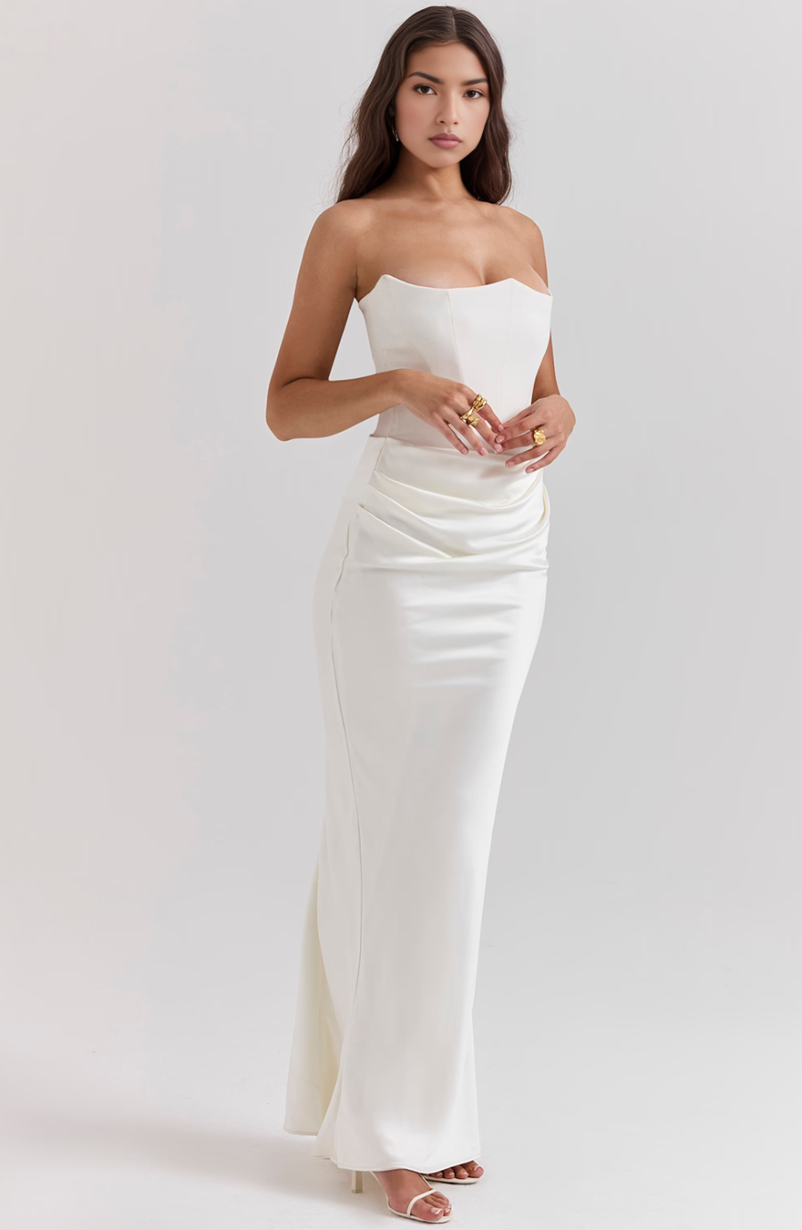 Vestido largo de invitada de boda con corsé para mujer