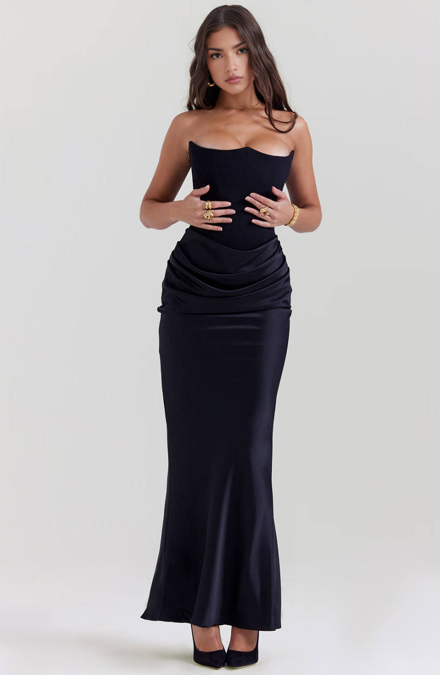 Vestido largo de invitada de boda con corsé para mujer