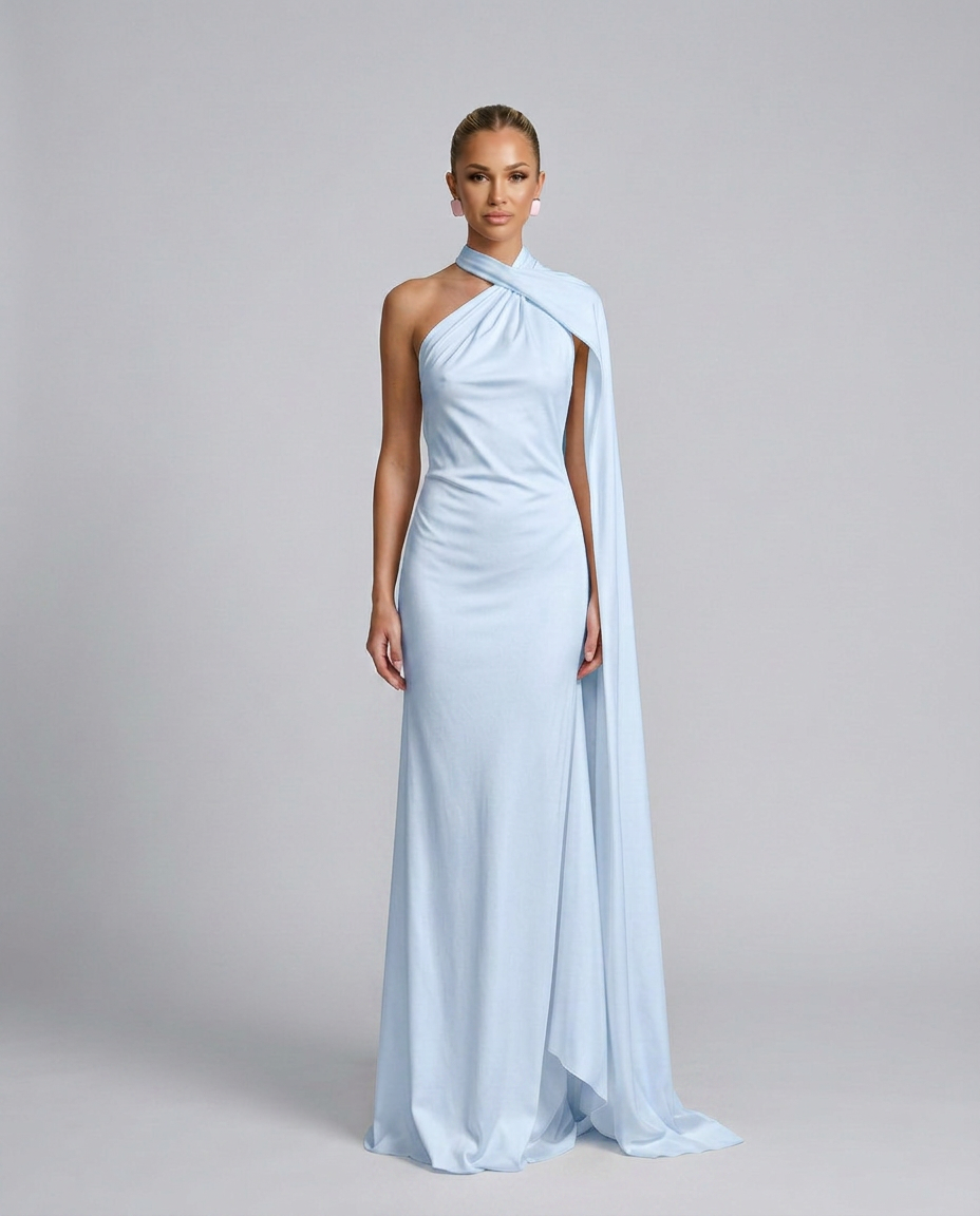 Vestido largo drapeado de invitada con un solo hombro
