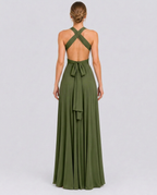 Vestido largo cruzado de invitada de boda con cuello halter