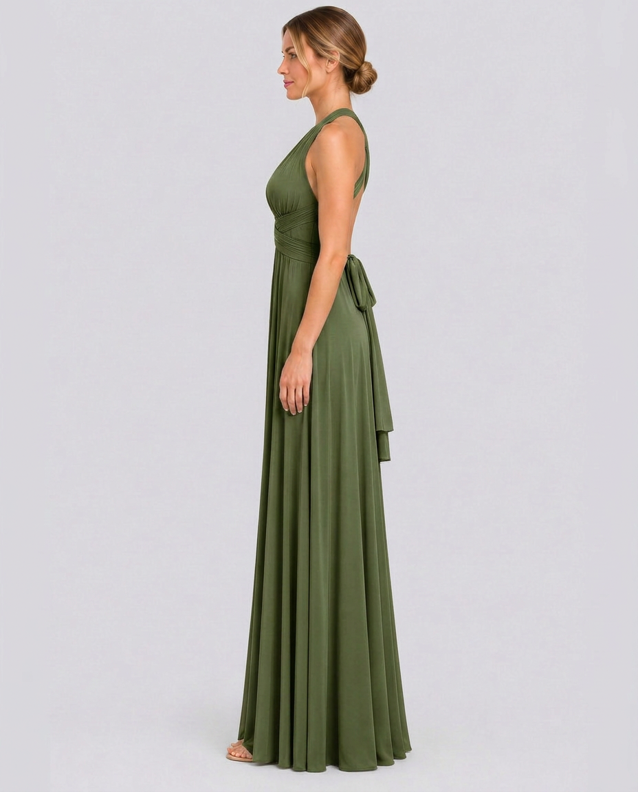 Vestido largo cruzado de invitada de boda con cuello halter