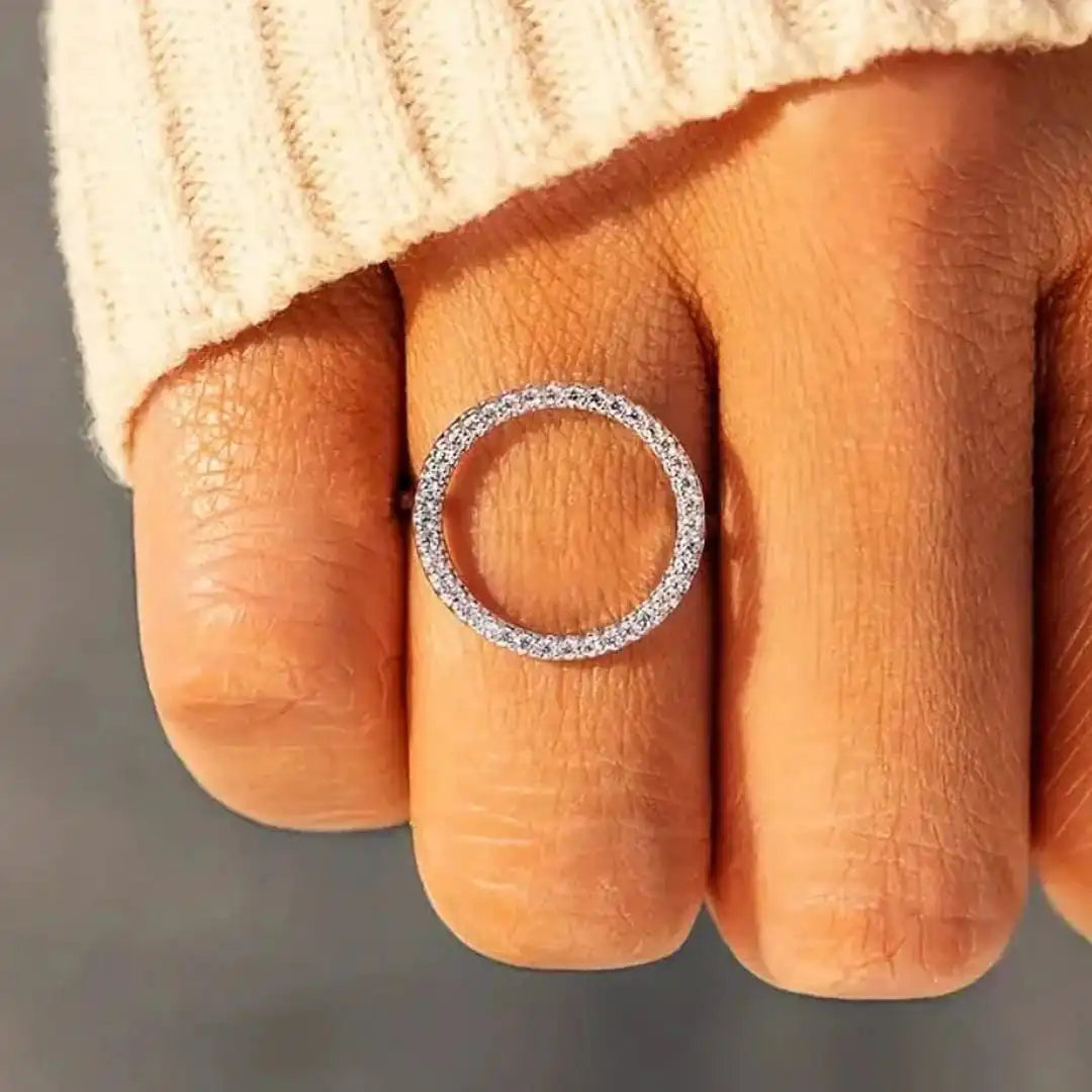Anillo Redondo de Circonita Cúbica