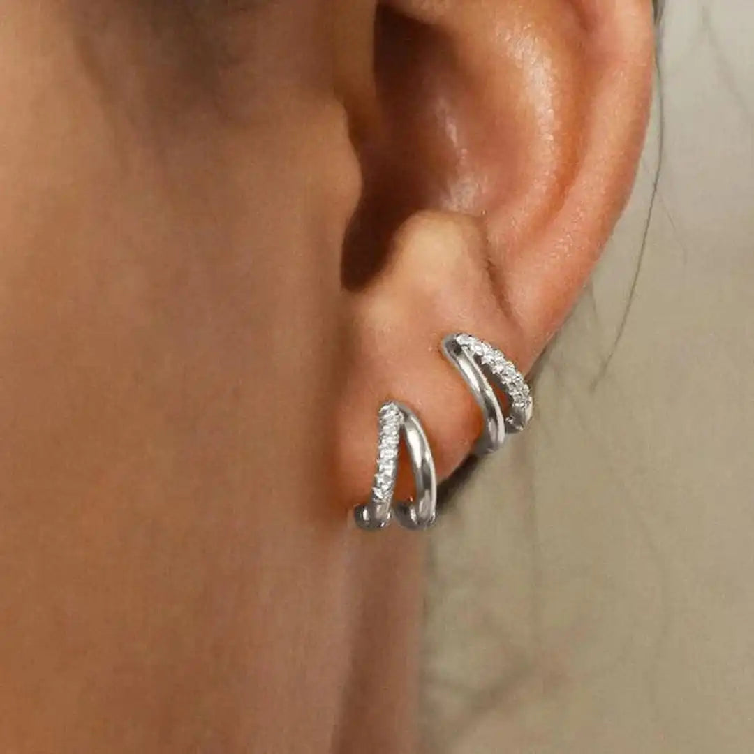 Aros Dorados de Circón Intemporales