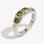 Anillo Vintage de Gemas Incrustadas en Oro