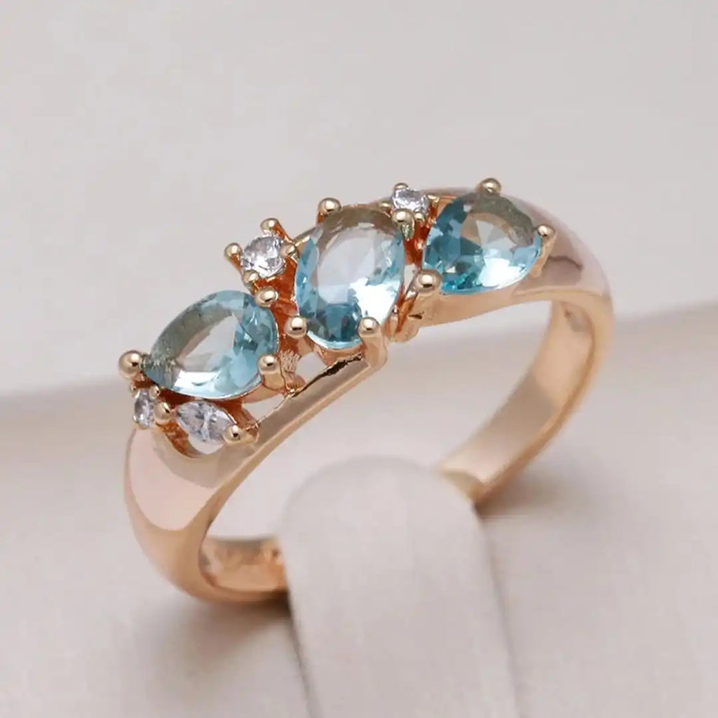 Anillo Vintage de Oro Rosa con Circón Azul