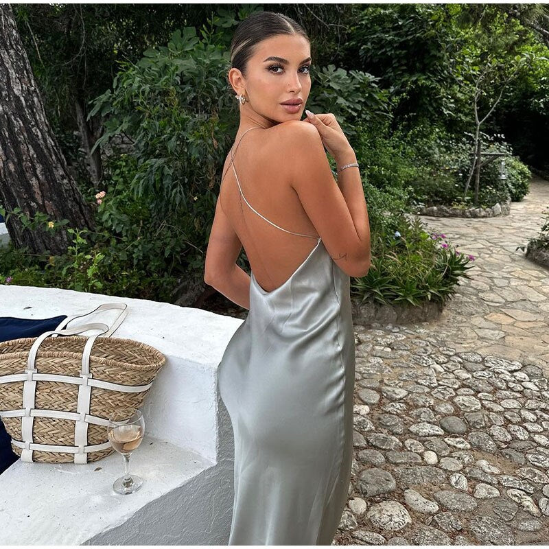 Elegante vestido largo sin mangas de invitada de boda y fiesta con tirantes finos | Maxi