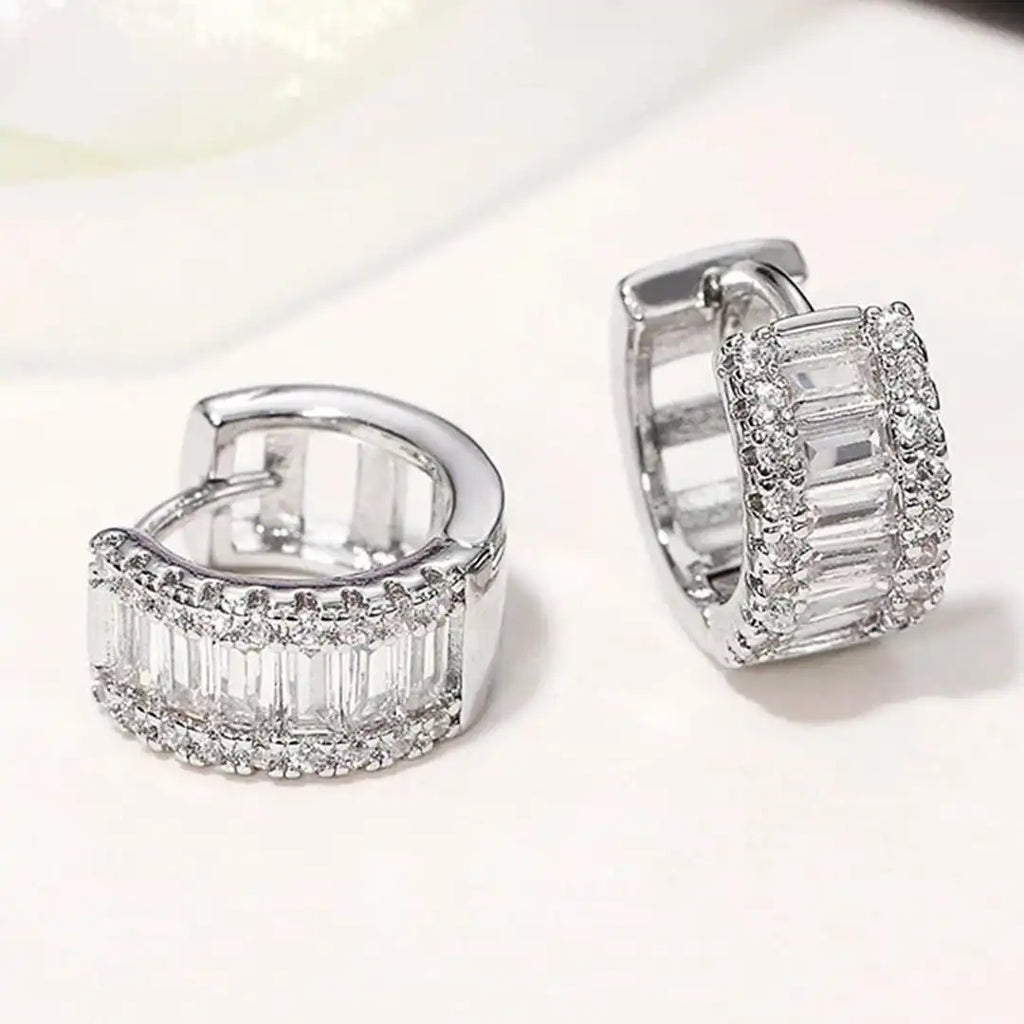 Aros Mini de Circonita Talla Baguette