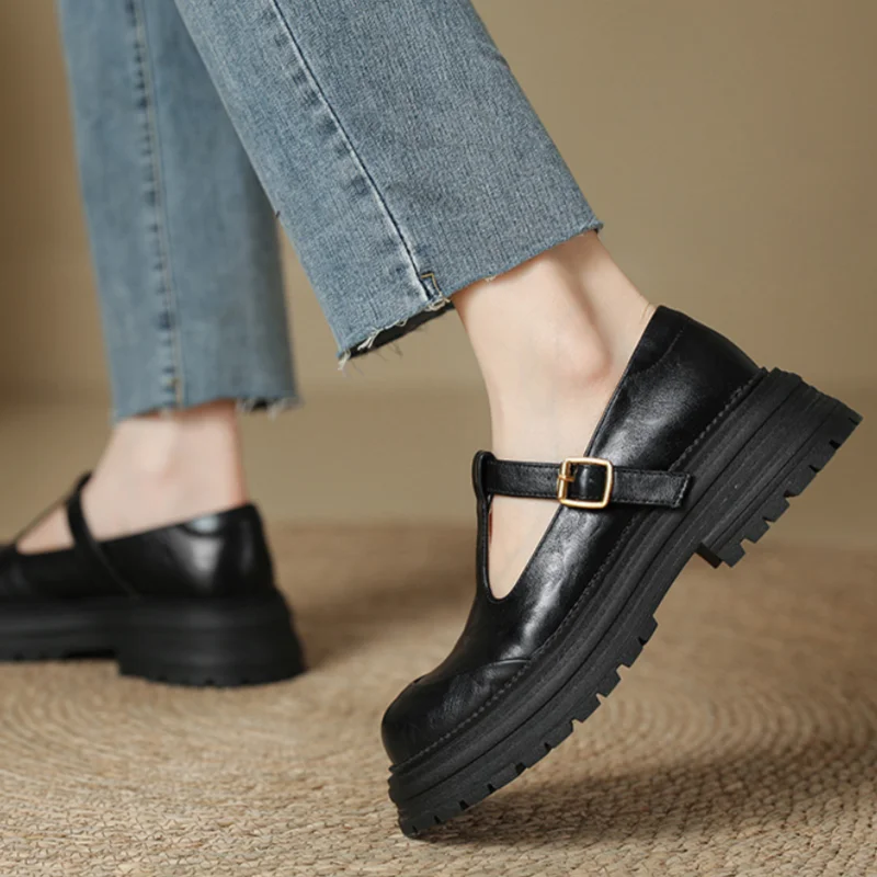 LUNA | ZAPATOS T-BAR CLÁSICOS