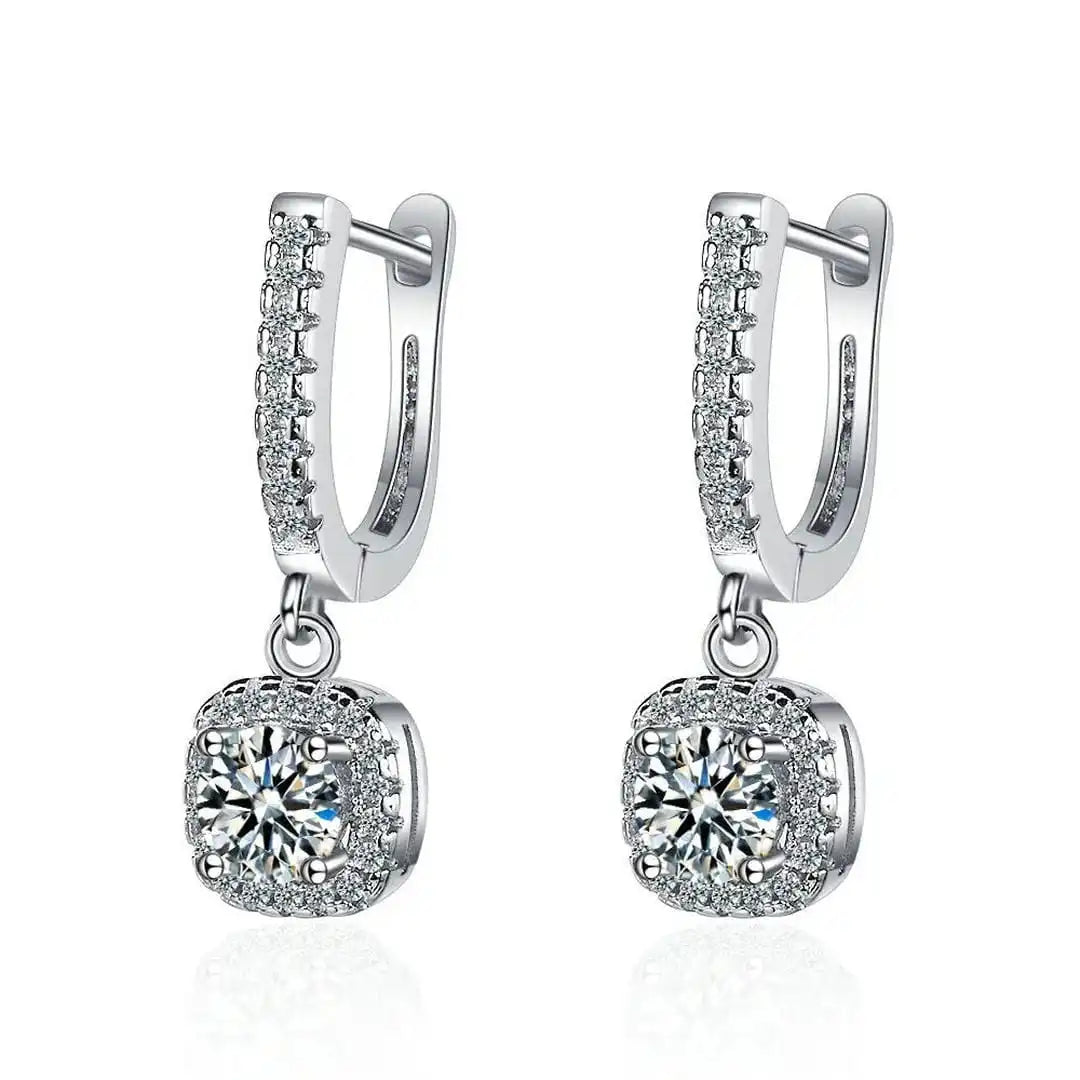 Pendientes Clásicos de Piedra en Oro Blanco