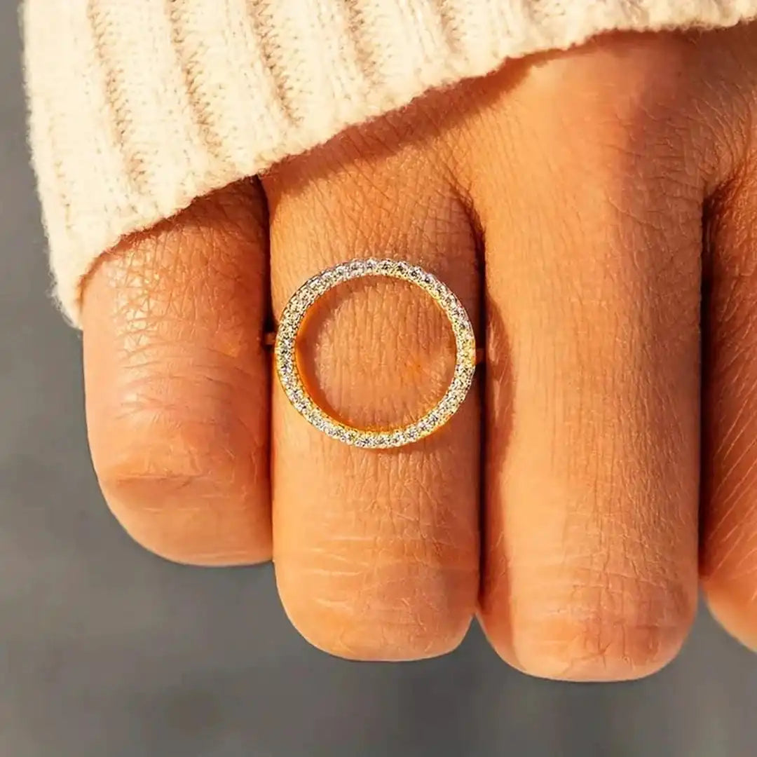 Anillo Redondo de Circonita Cúbica