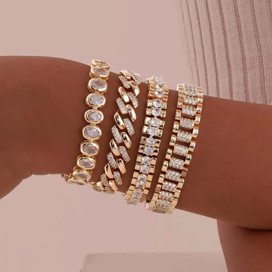Set de Pulseras Ajustables Gruesas de Circonita en Oro