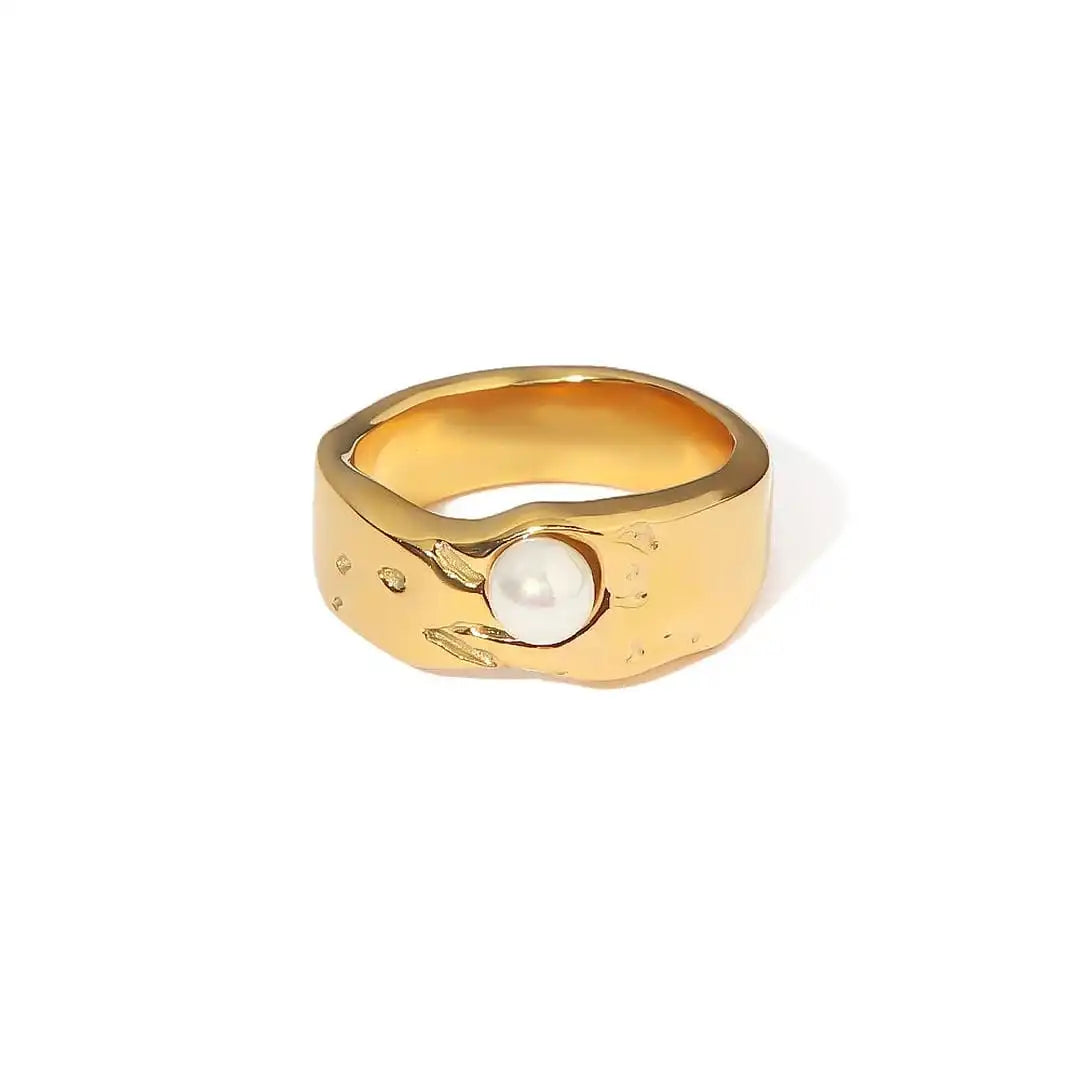 Anillo Vintage de Perla en Oro