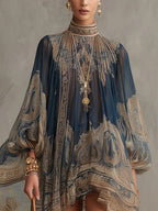 Vestido mini azul marino de chifón con cuello asimétrico y estampado barroco