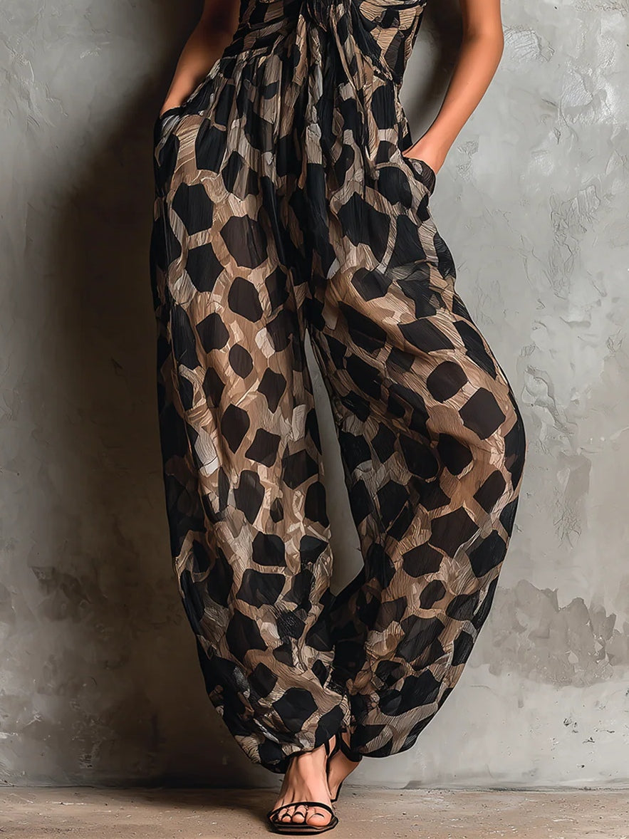 Zaira | Mono de Estampado de Leopardo con Escote en V, Tirantes Finos y Lazada en la Cintura