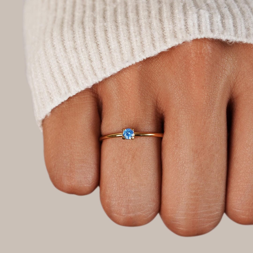 Anillos Únicos con Piedra del Mes de Nacimiento