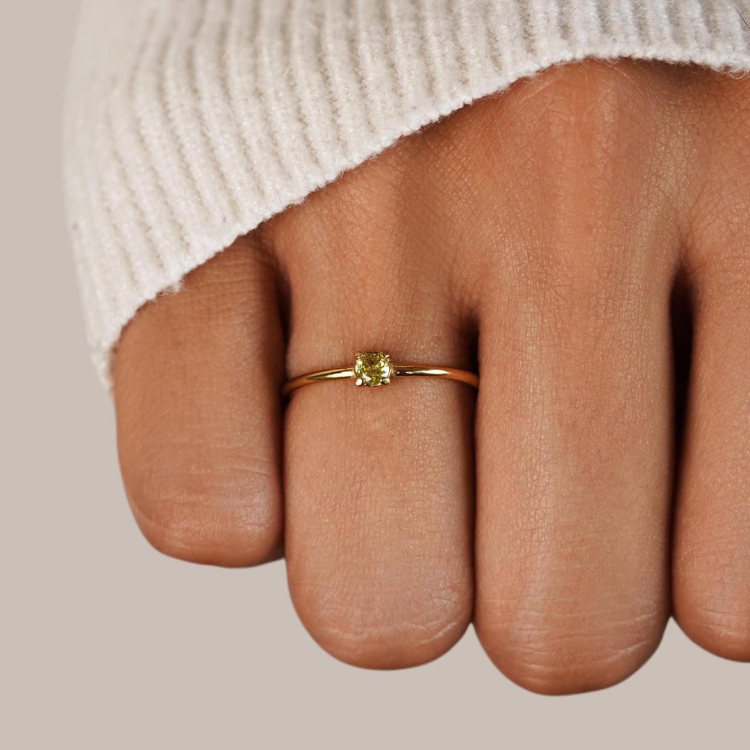 Anillos Únicos con Piedra del Mes de Nacimiento