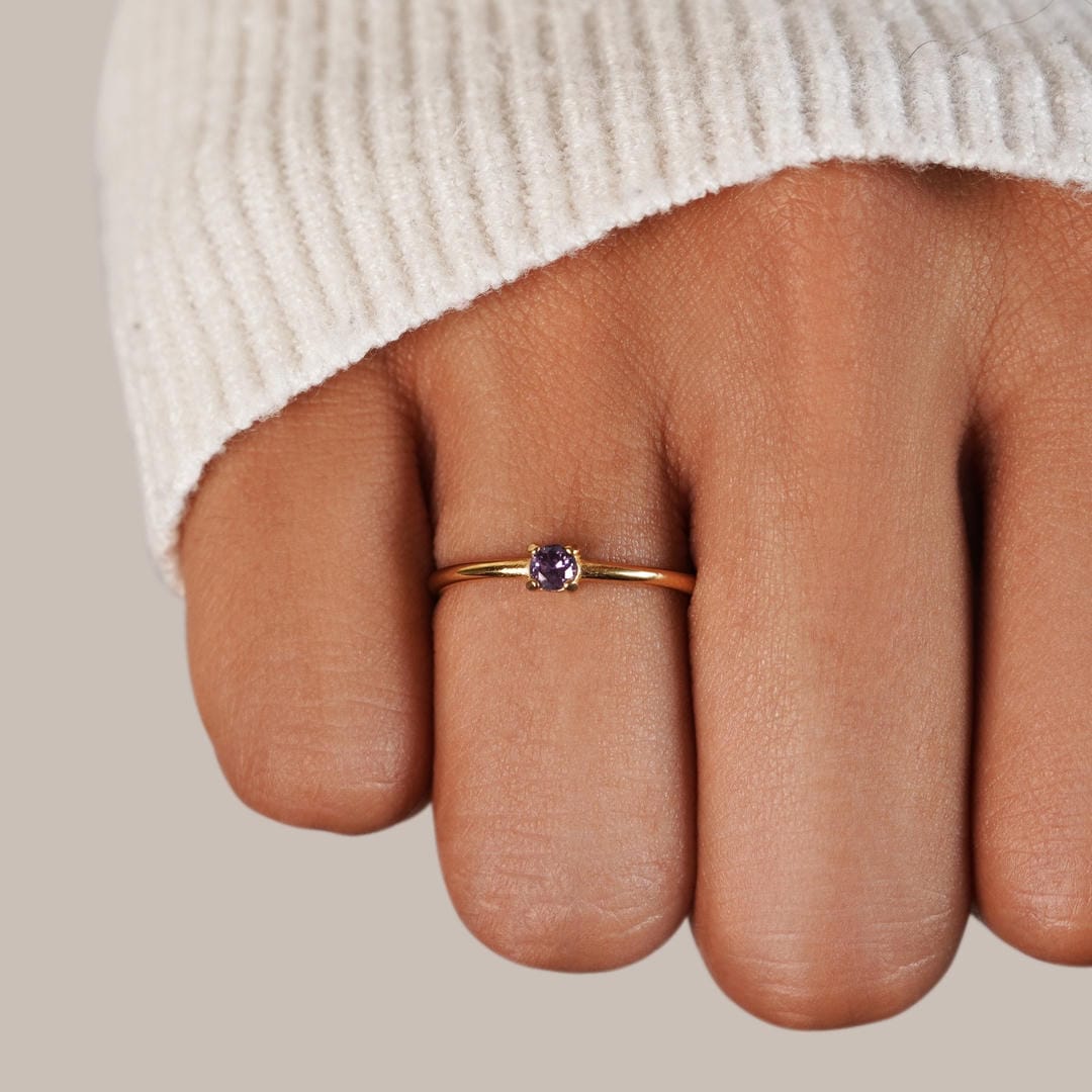 Anillos Únicos con Piedra del Mes de Nacimiento