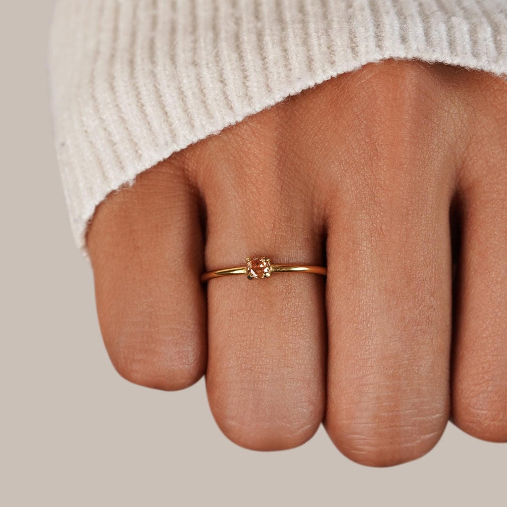 Anillos Únicos con Piedra del Mes de Nacimiento