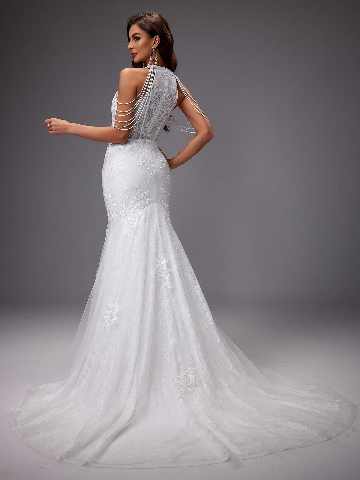 Elegante vestido de novia sirena de invitada de boda con encaje y cuello halter | Maxi