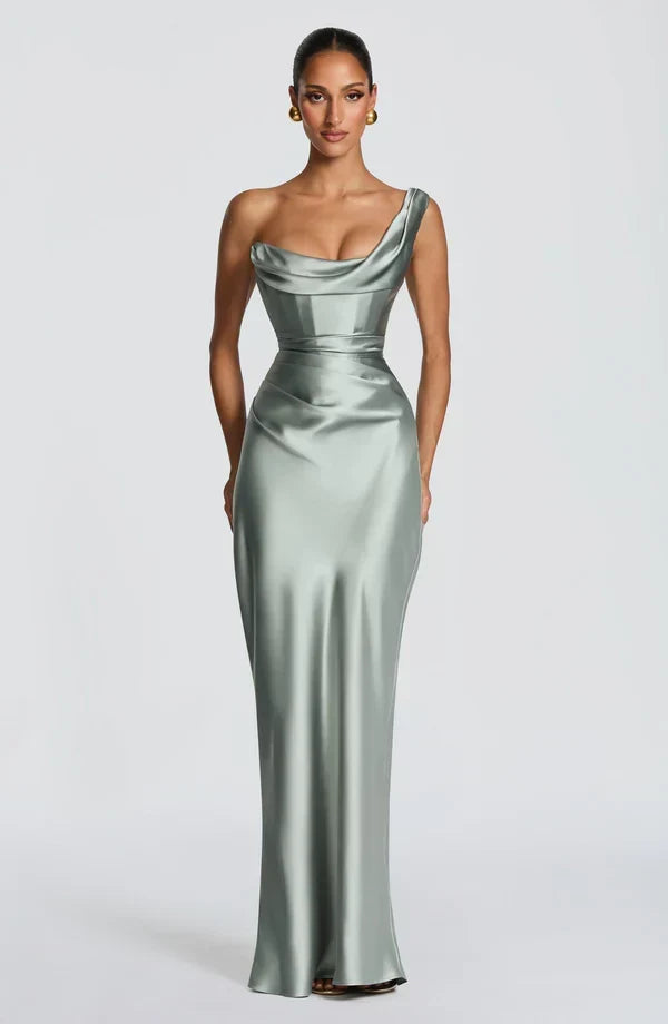 Elegante vestido largo de invitada de boda drapeado con escote asimétrico y espalda con cordones | Maxi
