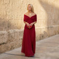 Elegante vestido rojo de invitada de boda y de noche con plisado fluido | Largo