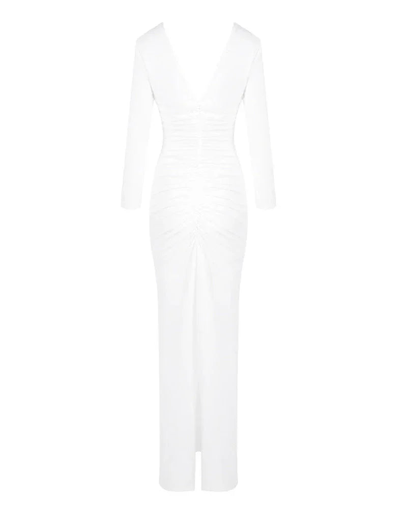 Elegante vestido largo blanco de invitada de boda y de ceremonia con manga larga y detalle fruncido | Maxi