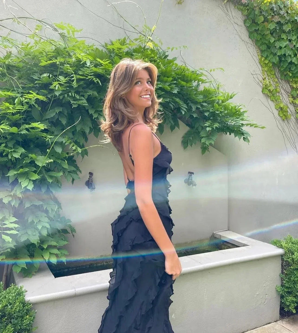 Elegante vestido largo de invitada de boda y de noche con volantes y tirantes ajustables | Maxi