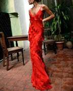 Elegante vestido largo de invitada de boda y de noche con volantes y tirantes ajustables | Maxi