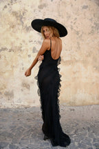 Elegante vestido largo de invitada de boda y de noche con volantes y tirantes ajustables | Maxi