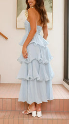 Elegante vestido largo de invitada de boda con volantes en capas y palabra de honor | Maxi