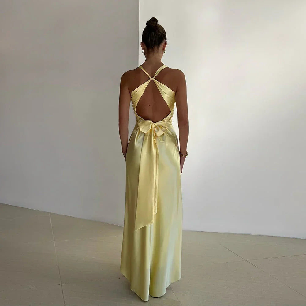 Elegante vestido largo de invitada de boda y de fiesta con escote cruzado y espalda descubierta | Maxi