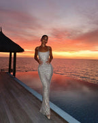 Elegante vestido largo de invitada de boda y de noche con lentejuelas y espalda descubierta | Maxi