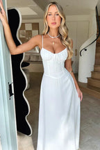 Elegante vestido largo de invitada de boda palabra de honor fruncido con tirantes regulables | Maxi