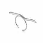 Anillo Minimalista de Ramita en Oro
