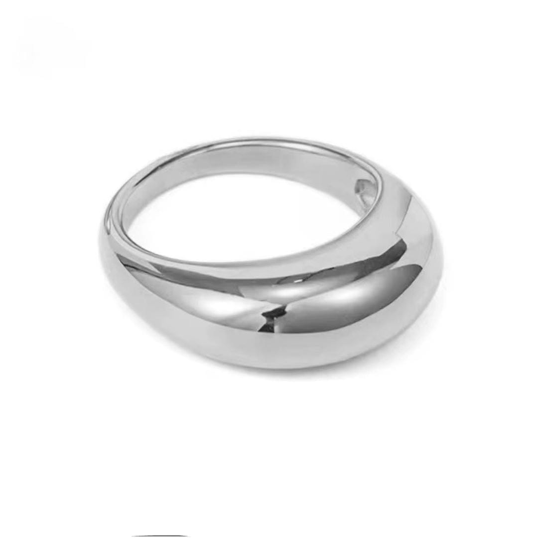 Anillo de Arco Dorado Intemporal
