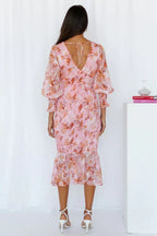 Elegante vestido midi floral de invitada de boda con escote en V y manga larga | Midi