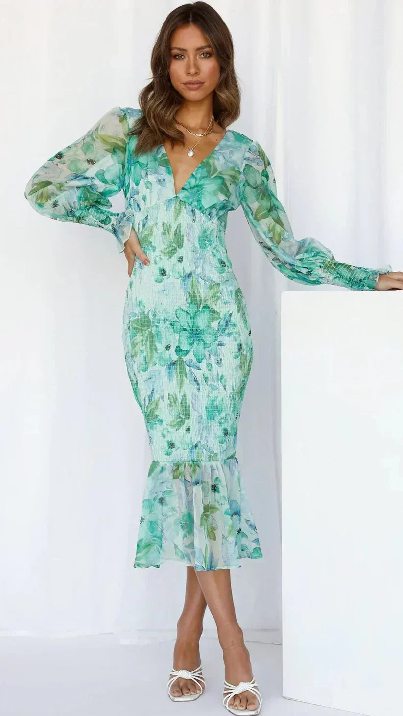 Elegante vestido midi floral de invitada de boda con escote en V y manga larga | Midi